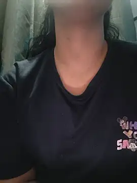 Snapshot of Adaa7 chatting on 07-06-26, 07:05 Adaa7 online show from 07-06-26, 07:05