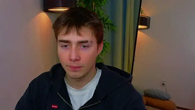 Snapshot of d3s_dn chatting on 02-18-26, 02:46 d3s dn online show from 02-18-26, 02:46