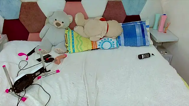 sabriana smith1 online show from 04-05-26, 03:31