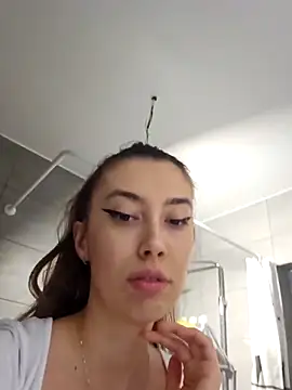 Snapshot of Virgin_Pussy_SquirtX chatting on 02-15-26, 03:42 Virgin Pussy SquirtX online show from 02-15-26, 03:42