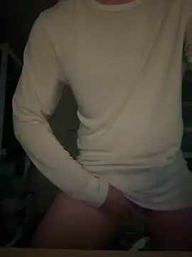 Alexkimsumin online show from 04-14-26, 03:07