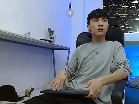 XanderGrey8 online show from 02-02-26, 07:12