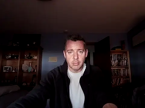 chrisw8140 online show from 02-08-26, 08:45