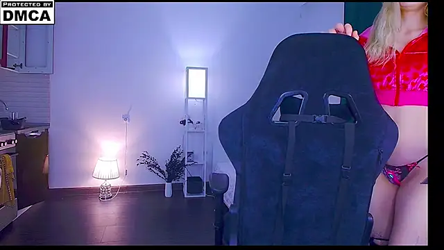 sailormoon666  online show from 05-18-26, 01:45