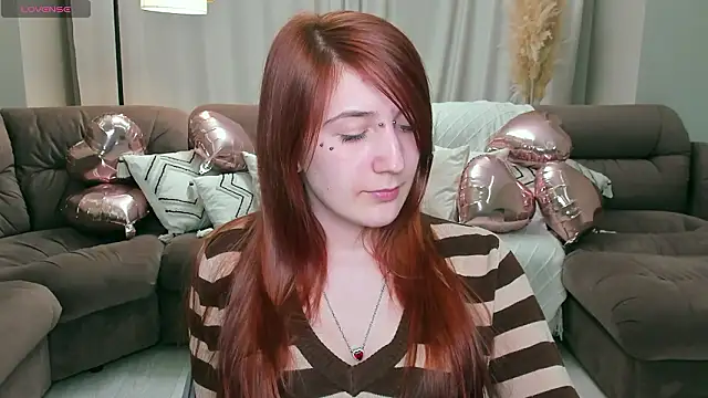 Polly Sweet online show from 02-12-26, 06:47