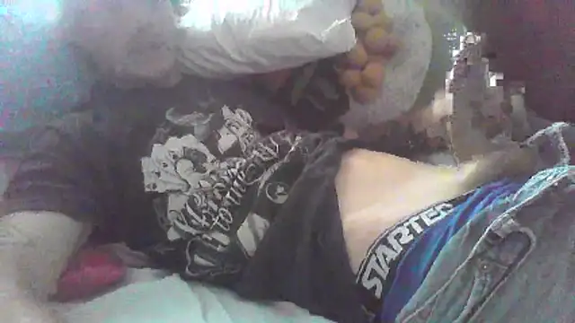 Snapshot of HungandHynotic chatting on 03-25-26, 09:54 HungandHynotic online show from 03-25-26, 09:54