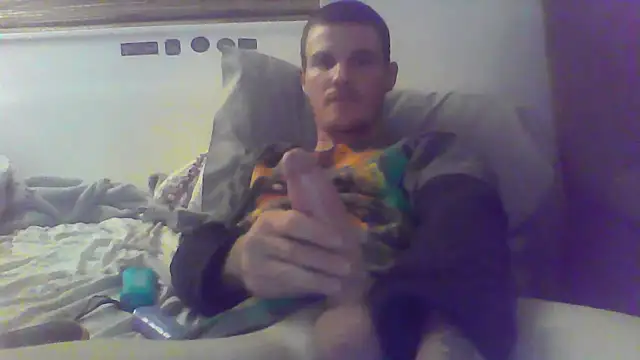 Snapshot of HungandHynotic chatting on 05-05-26, 03:25 HungandHynotic online show from 05-05-26, 03:25