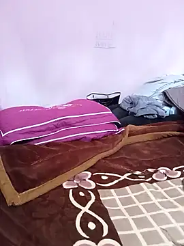 Snapshot of Phoebe-e chatting on 03-13-26, 11:33 Phoebe-e online show from 03-13-26, 11:33