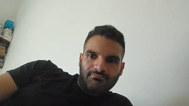 Snapshot of marios87xxl chatting on 07-01-26, 01:56 marios87xxl online show from 07-01-26, 01:56