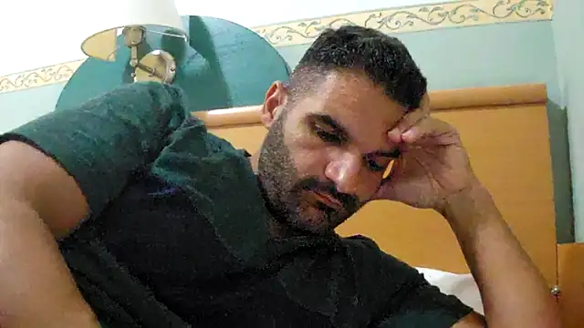 Snapshot of marios87xxl chatting on 07-18-26, 08:40 marios87xxl online show from 07-18-26, 08:40