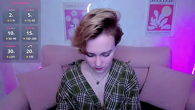 Ellie Heavenly online show from 02-08-26, 01:42