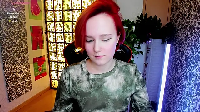 Ellie Heavenly online show from 04-08-26, 08:36