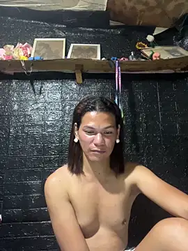 Snapshot of HugeAgatha chatting on 02-09-26, 01:59 HugeAgatha online show from 02-09-26, 01:59