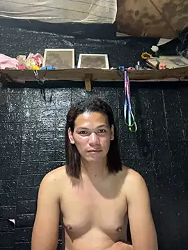 Snapshot of HugeAgatha chatting on 02-11-26, 03:17 HugeAgatha online show from 02-11-26, 03:17