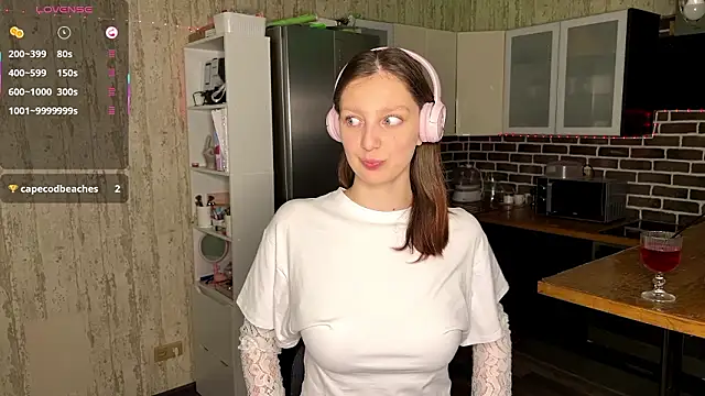 ChrisAmott online show from 02-10-26, 04:11