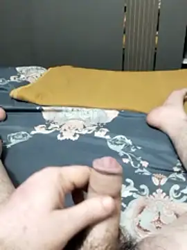 Snapshot of Hardysinh55 chatting on 02-10-26, 04:44 Hardysinh55 online show from 02-10-26, 04:44