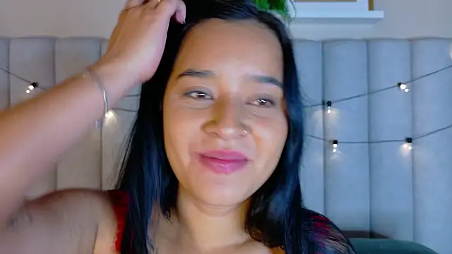 Snapshot of ChloeeMiller__ chatting on 03-02-26, 05:08 ChloeeMiller online show from 03-02-26, 05:08