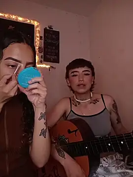 AlexxaAndRileyy online show from 02-10-26, 09:41