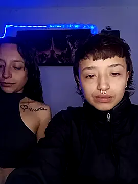 AlexxaAndRileyy online show from 02-12-26, 08:26