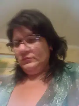 NysiOlsen online show from 05-31-26, 06:31