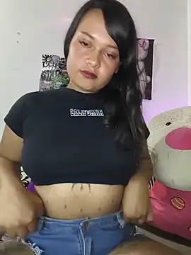 ebonysummer  online show from 06-06-26, 04:39