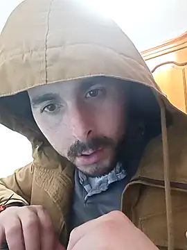 Snapshot of Miguelpulidotriguero11 chatting on 01-31-26, 10:41 Miguelpulidotriguero11 online show from 01-31-26, 10:41