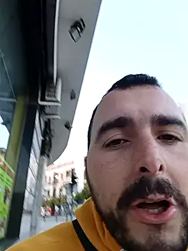 Snapshot of Miguelpulidotriguero11 chatting on 02-12-26, 05:30 Miguelpulidotriguero11 online show from 02-12-26, 05:30