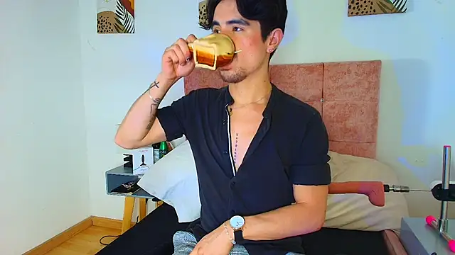 Ethan Briggs  online show from 02-13-26, 03:46