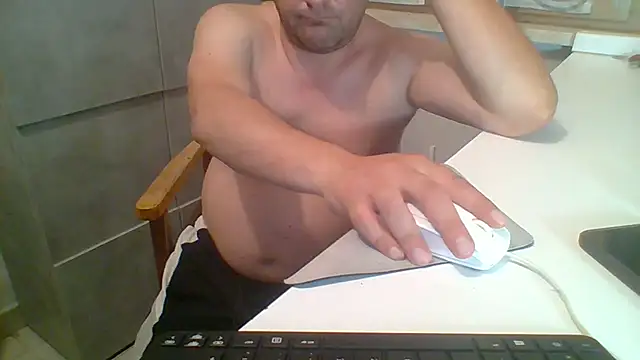 Snapshot of ROMASSAGGEXXX chatting on 05-28-26, 08:06 ROMASSAGGEXXX online show from 05-28-26, 08:06