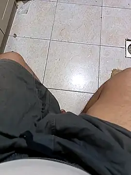 Snapshot of Rone9936 chatting on 02-12-26, 03:07 Rone9936 online show from 02-12-26, 03:07