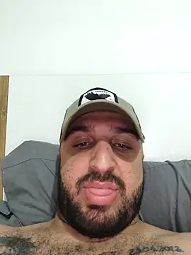 Snapshot of Mertozer01 chatting on 03-24-26, 10:15 Mertozer01 online show from 03-24-26, 10:15