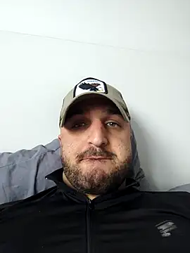 Snapshot of Mertozer01 chatting on 03-31-26, 08:15 Mertozer01 online show from 03-31-26, 08:15