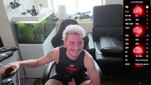 Rayzel White online show from 02-22-26, 01:42