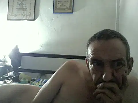 guevo14cm3 online show from 05-29-26, 06:00