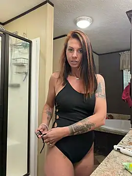 tastemecaroline online show from 03-25-26, 10:05