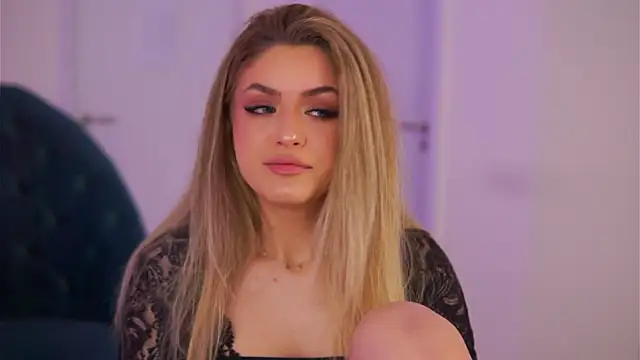 NayaQuinn online show from 01-18-26, 07:06