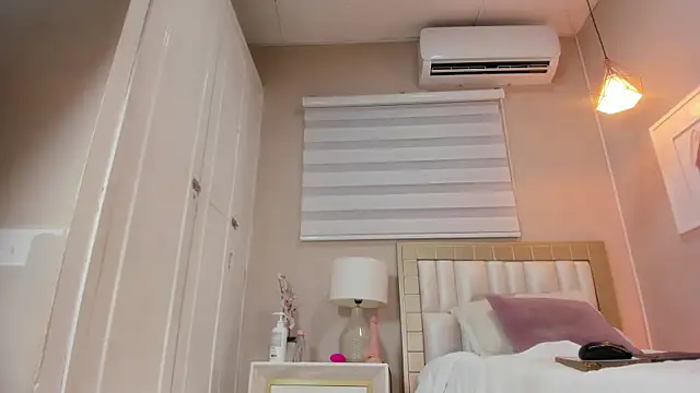 isabela  x online show from 03-28-26, 11:32