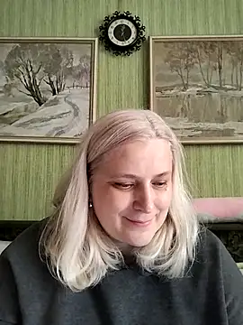 NyushaLollipop online show from 02-25-26, 10:25