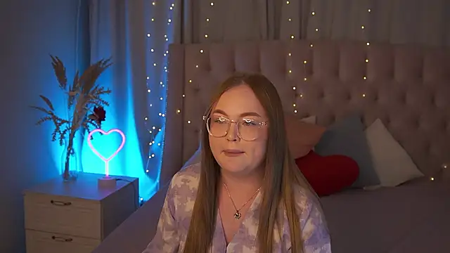 FeliciaLorne online show from 01-17-26, 03:28