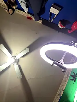 WhiteMeatsRican online show from 01-18-26, 06:01