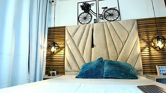 Hether t online show from 02-12-26, 12:44