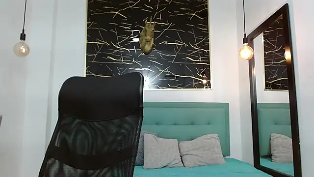 MarcusLux  online show from 01-14-26, 01:28