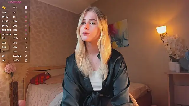 LuanaFincel online show from 02-19-26, 01:12