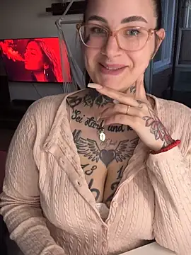 NyxTattoo online show from 04-01-26, 06:16