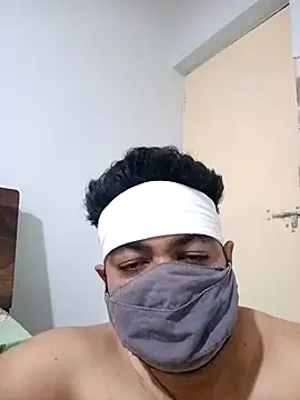 Snapshot of gujjuboysexy123 chatting on 02-14-26, 11:29 gujjuboysexy123 online show from 02-14-26, 11:29