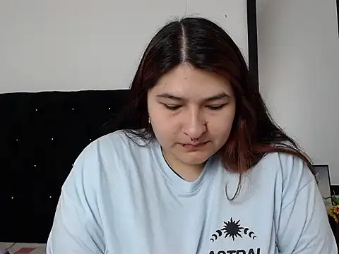 Snapshot of LauraHorny69 chatting on 02-08-26, 01:36 LauraHorny69 online show from 02-08-26, 01:36