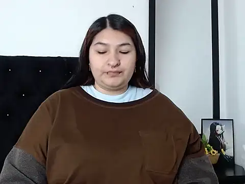 Snapshot of LauraHorny69 chatting on 02-21-26, 01:01 LauraHorny69 online show from 02-21-26, 01:01