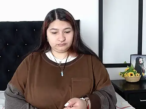 Snapshot of LauraHorny69 chatting on 02-22-26, 01:42 LauraHorny69 online show from 02-22-26, 01:42