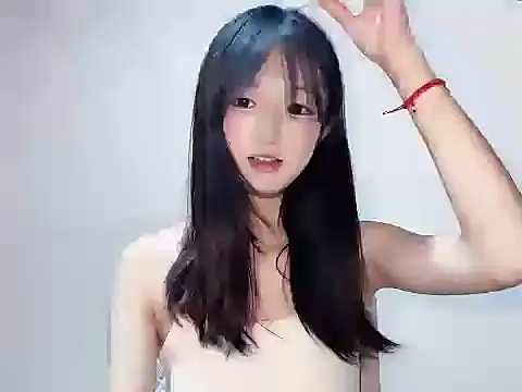 Snapshot of qingqing_love2025 chatting on 05-10-26, 02:11 qingqing love2025 online show from 05-10-26, 02:11