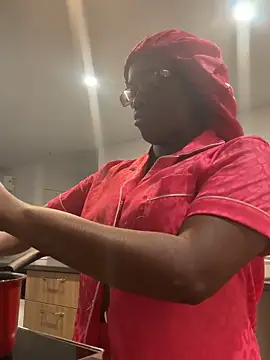 icelyne 2001 online show from 03-06-26, 12:07